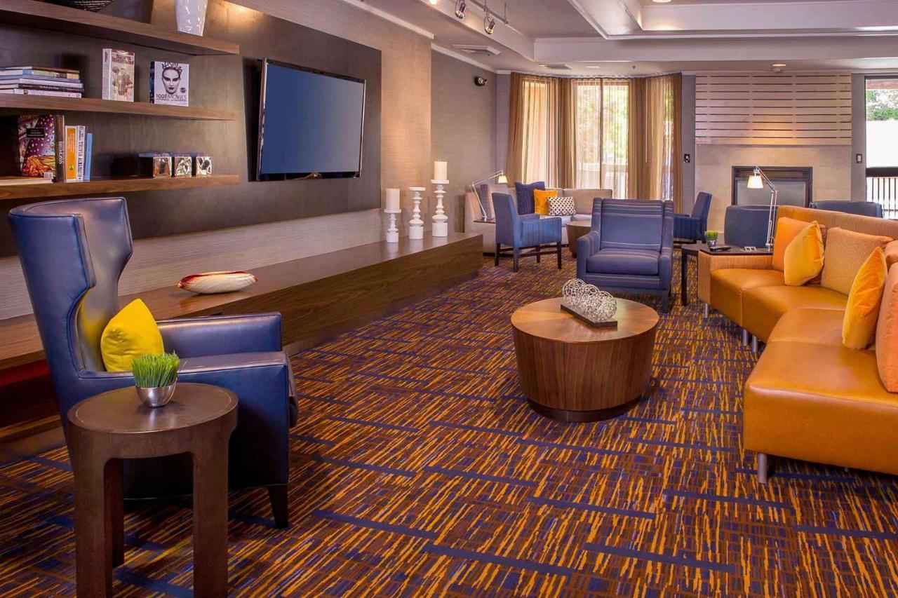 Sonesta Select Durham Research Triangle Park Hotel Екстериор снимка