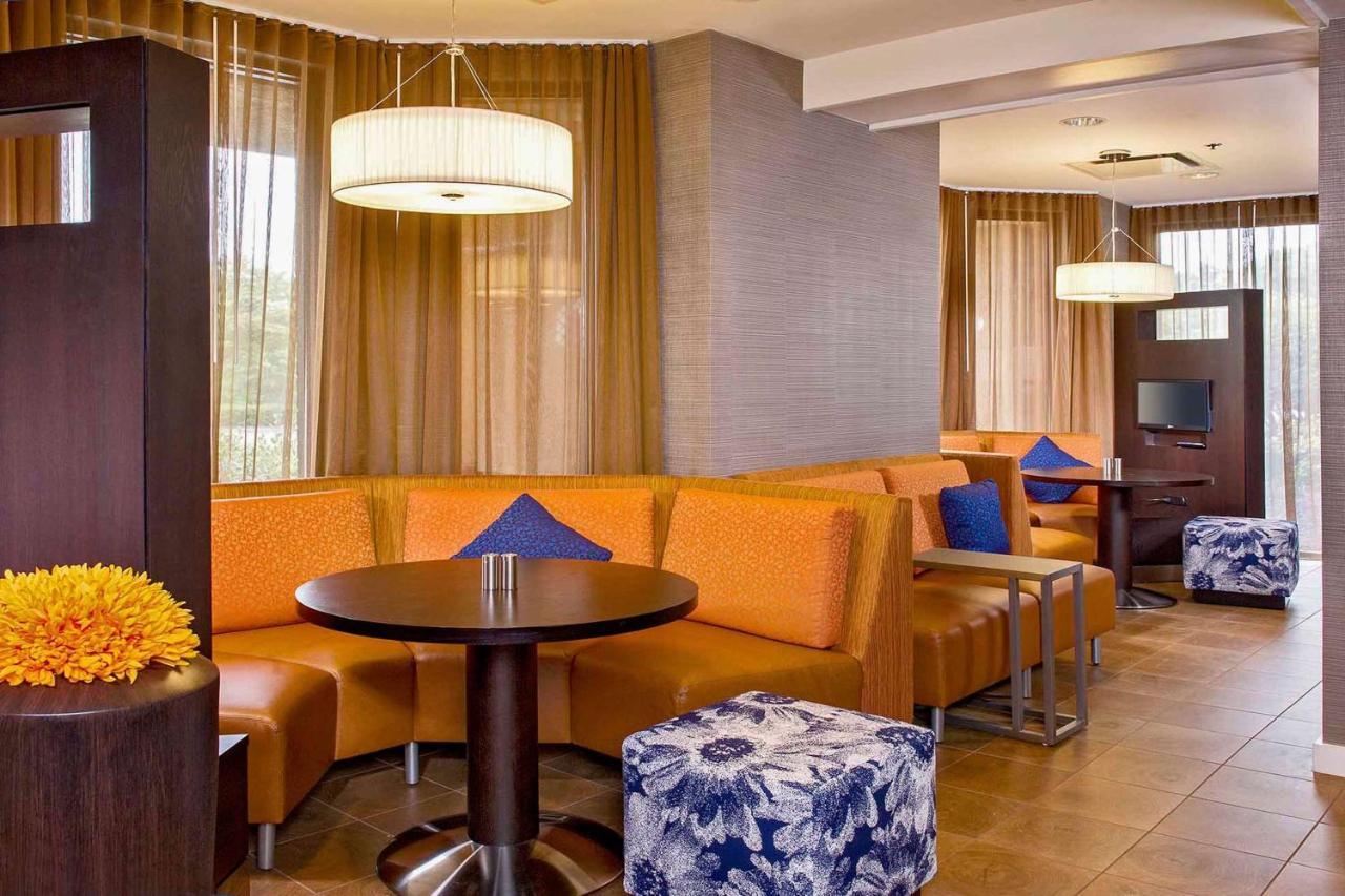 Sonesta Select Durham Research Triangle Park Hotel Екстериор снимка