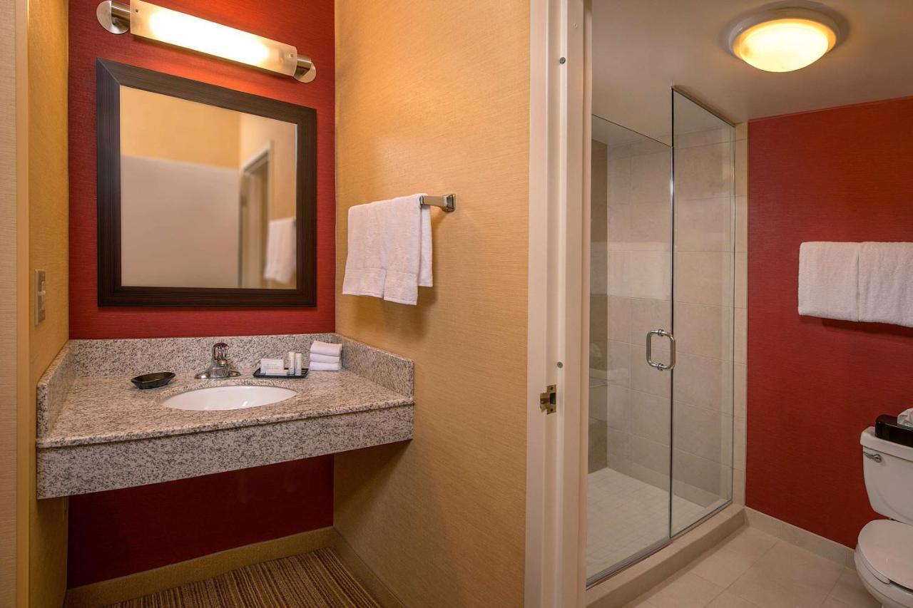 Sonesta Select Durham Research Triangle Park Hotel Екстериор снимка