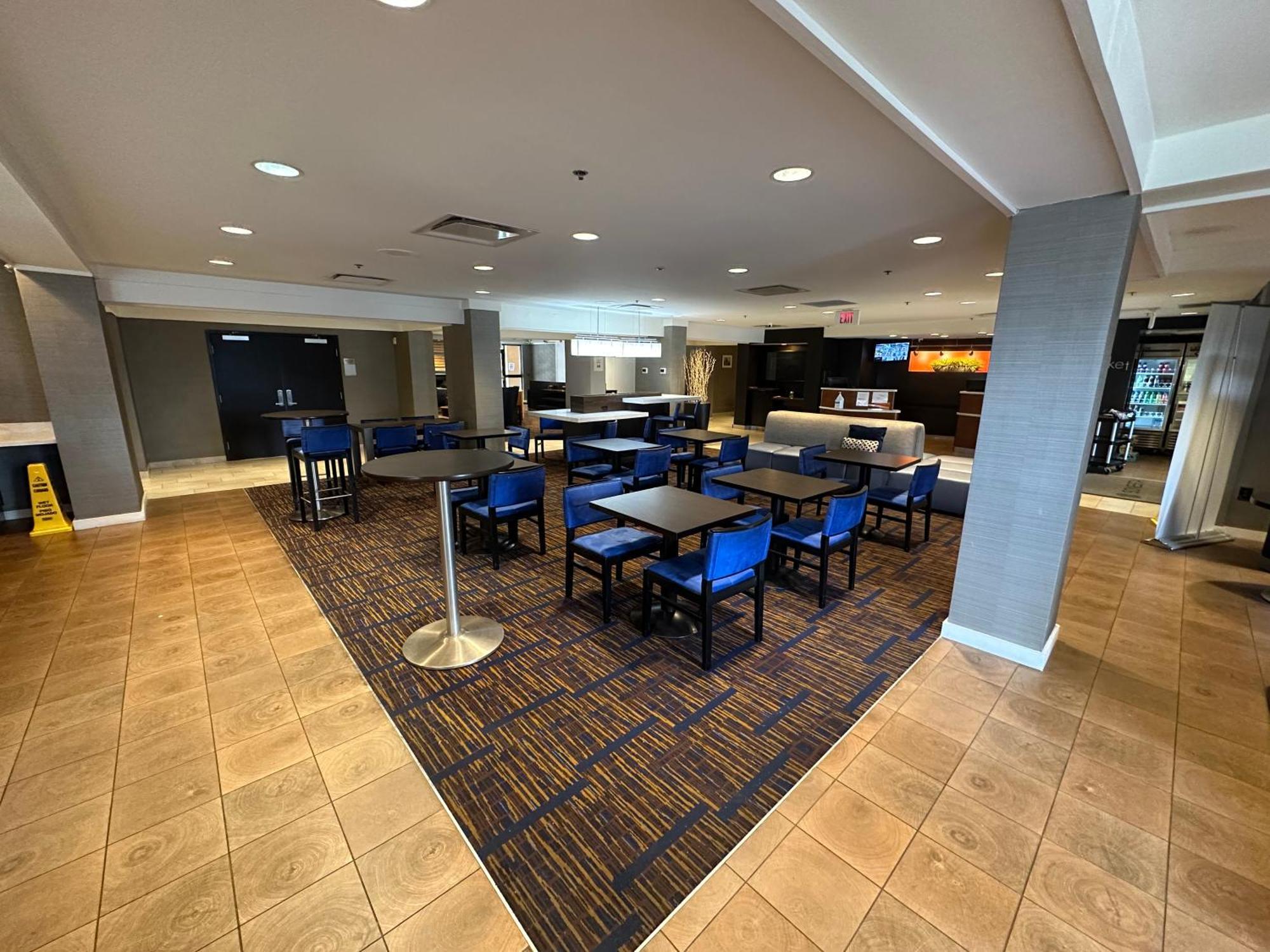Sonesta Select Durham Research Triangle Park Hotel Екстериор снимка